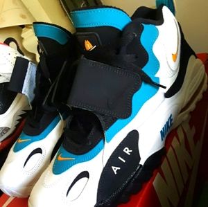 Nike air max turf "Dan Marino" comes with box